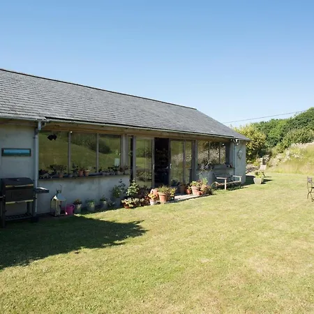 Bed and Breakfast Rame Barton And Pottery Cawsand