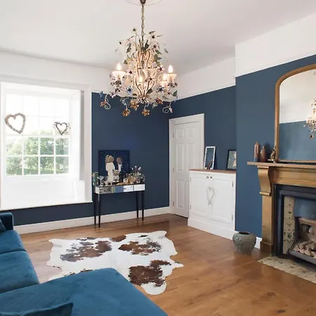 Bed & Breakfast Rame Barton And Pottery 4*